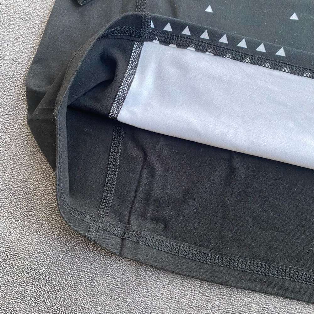 Gondola Ski Lift Base Layer Shirt - Part of Set - Fits S-M - Picture 7 of 7